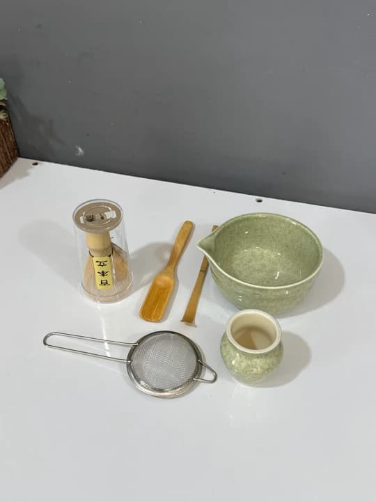 Matcha set with cup
